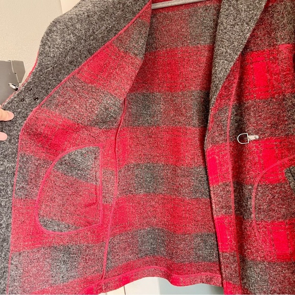 Max Studio Hooded Wool Blend Red and Grey Plaid Women Jacket Coat Size Small - Picture 5 of 11
